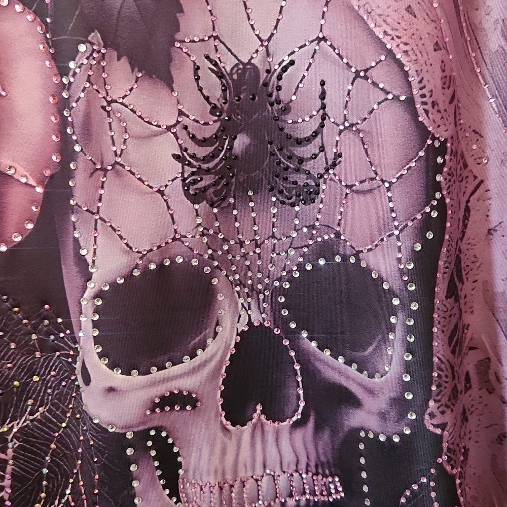Nwot! Custom diamond bling Skeleton top